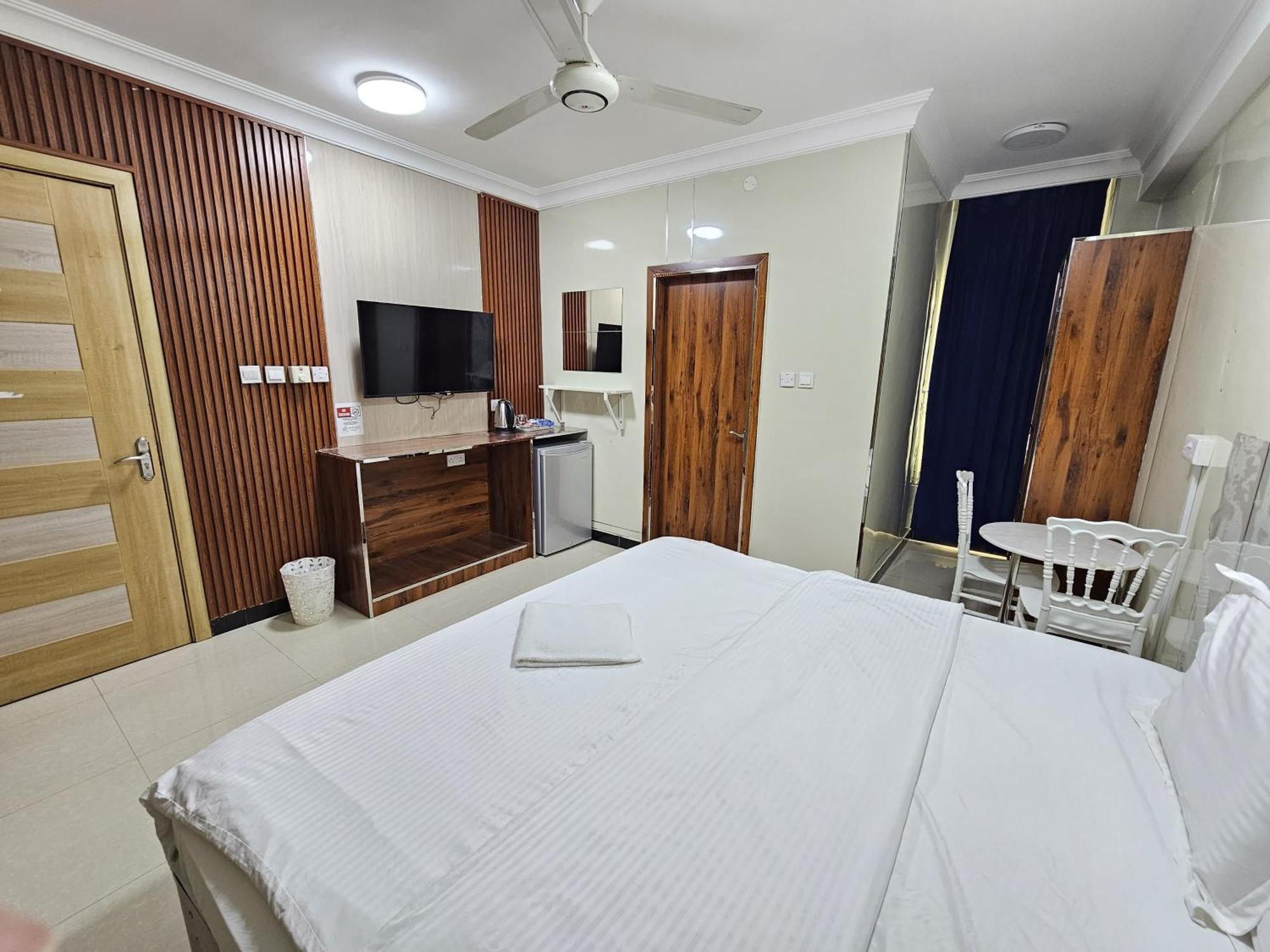 Al Rayyan Hotel Apartments Muscat Seeb Eksteriør billede